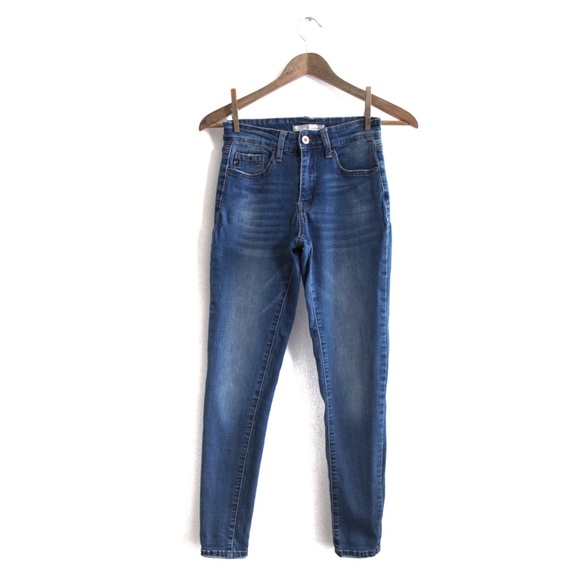 KanCan Skinny Jeans with frayed Hemline 5 26 - Picture 1 of 10